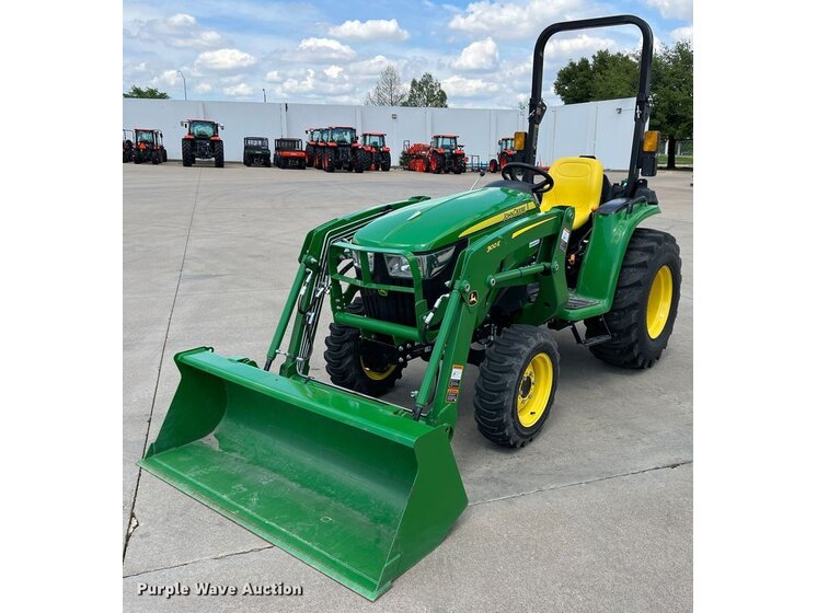 2022 John Deere 3032E equipment photo