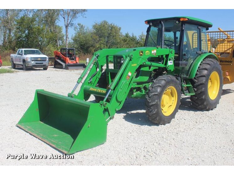 2013 John Deere 5101E equipment photo