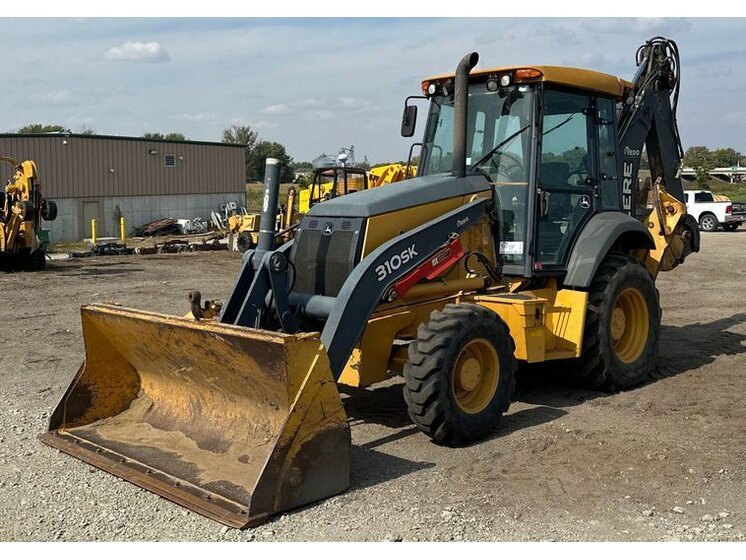 2014 John Deere 310SK equipment photo