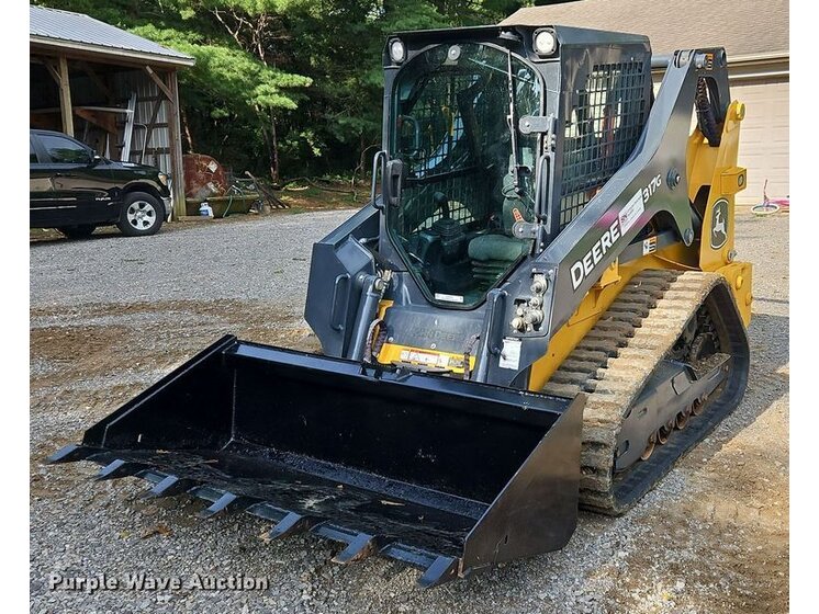 2022 John Deere 317G equipment photo