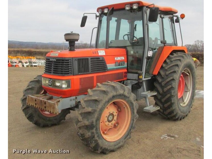 2003 Kubota M110DT equipment photo