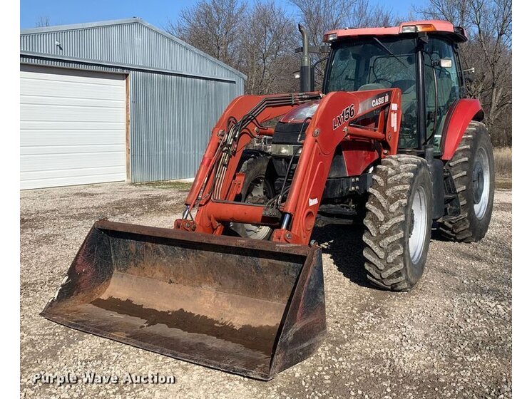 2004 Case IH MXU135 equipment photo
