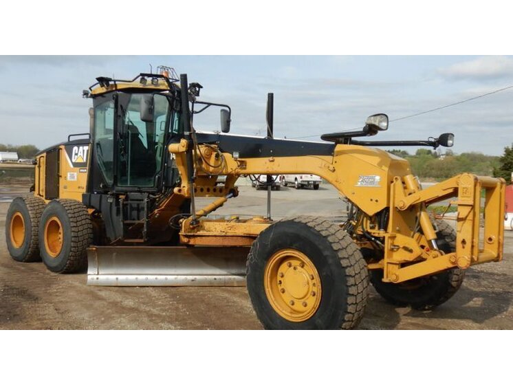2008 Caterpillar 140M equipment photo