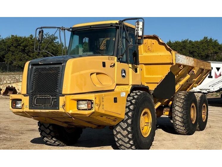 2007 John Deere 300D equipment photo