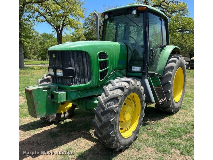 2009 John Deere 7130 equipment photo