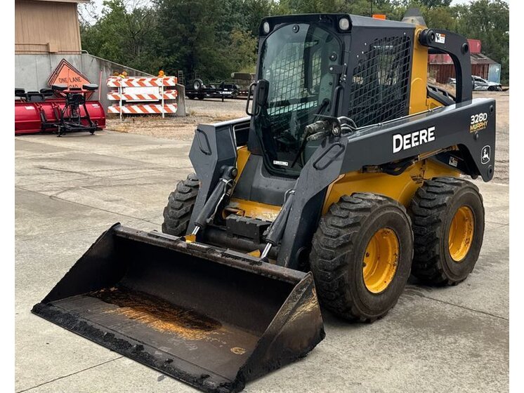2010 John Deere 328D equipment photo