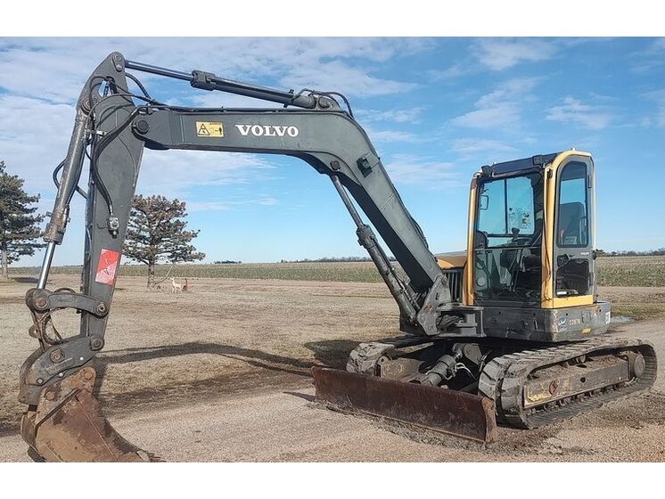 2007 Volvo ECR88 equipment photo