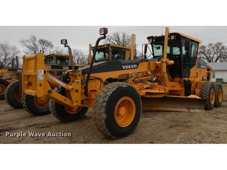 2013 Volvo G940B equipment photo