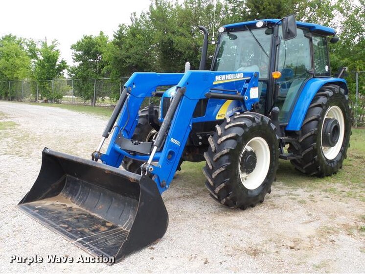 2012 New Holland T5070 equipment photo